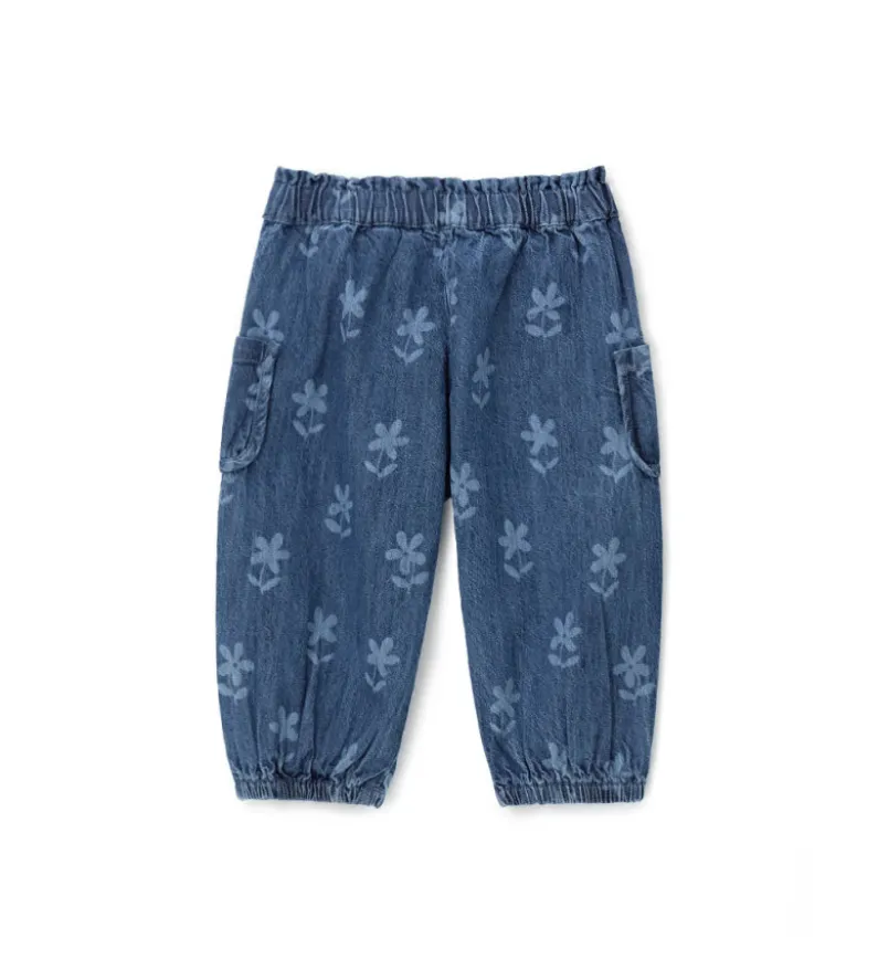 Jeans con fiori