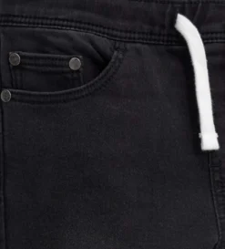 Jeans con laccio