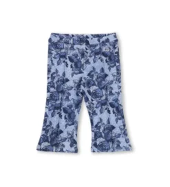 Pantaloni svasati